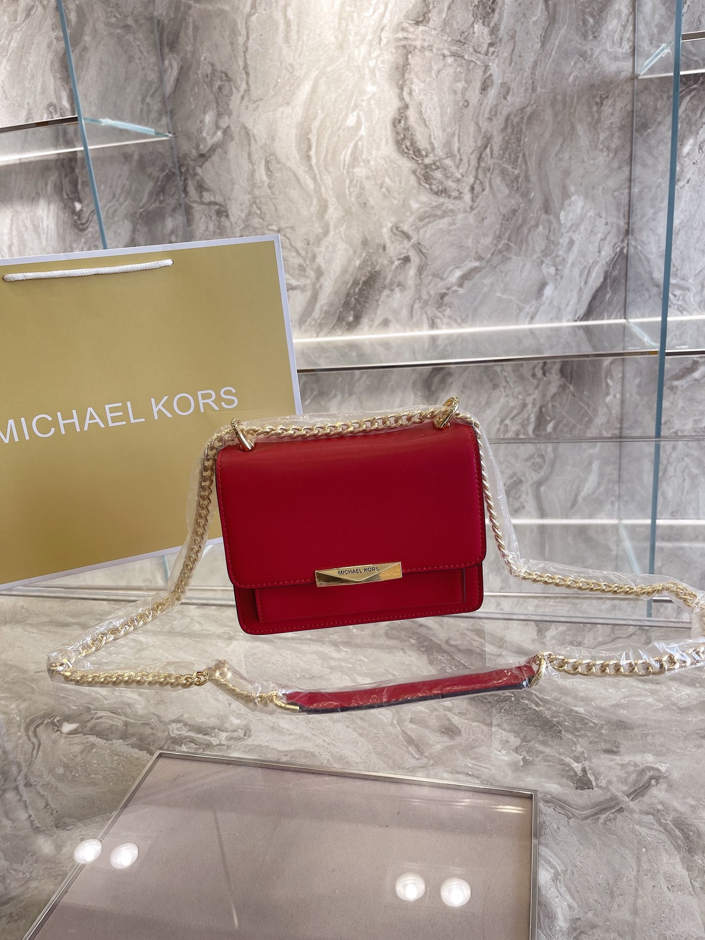 MK-BAG381