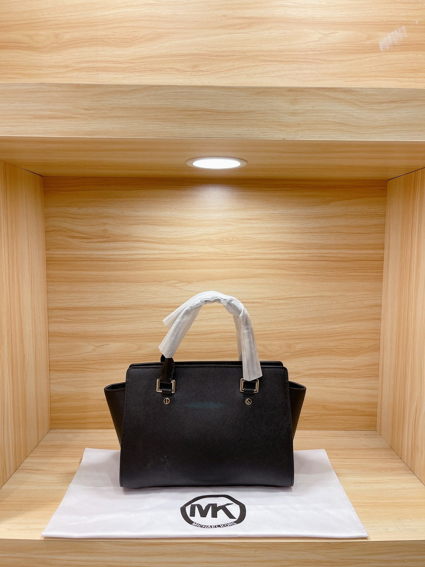 MK-BAG375