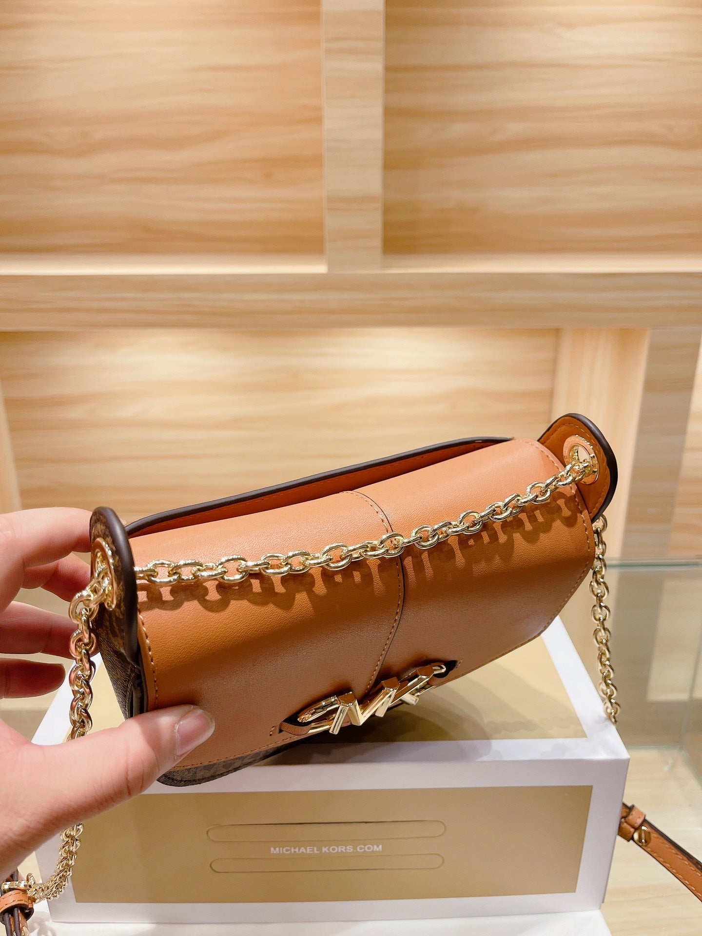 MK-BAG372