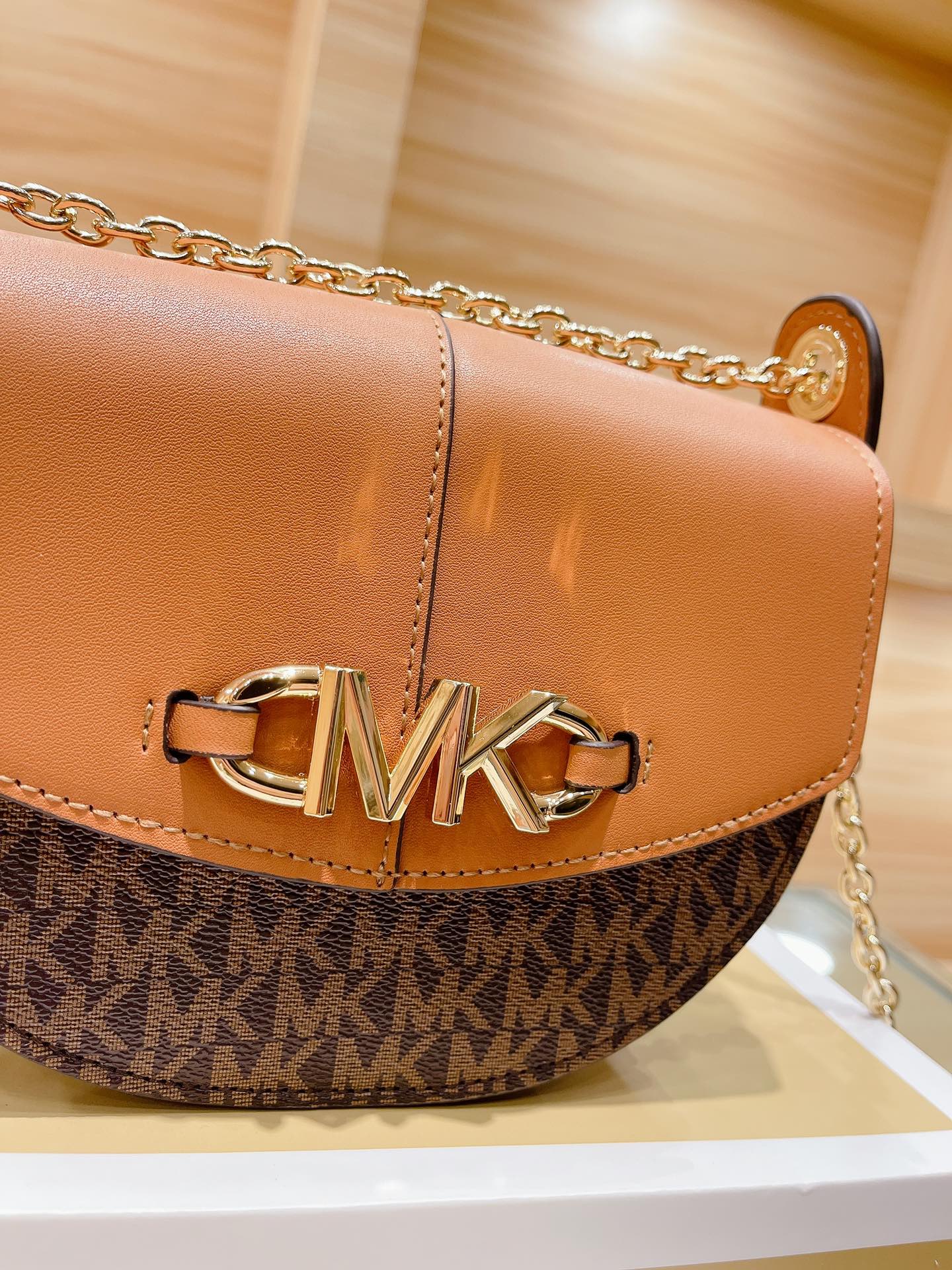 MK-BAG372