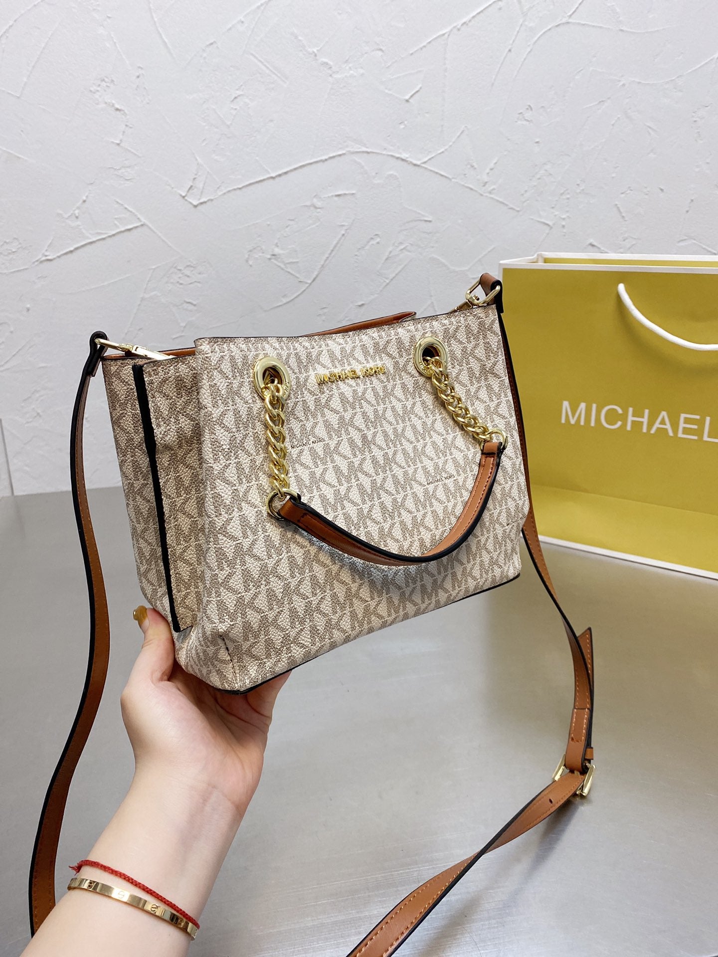 MK-BAG370