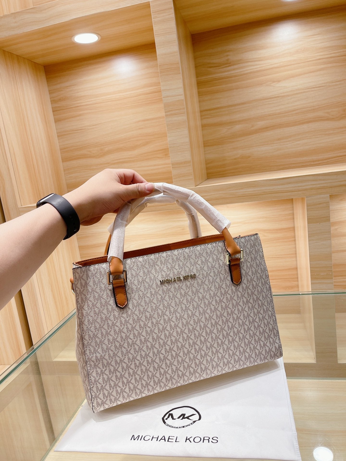 MK-BAG360