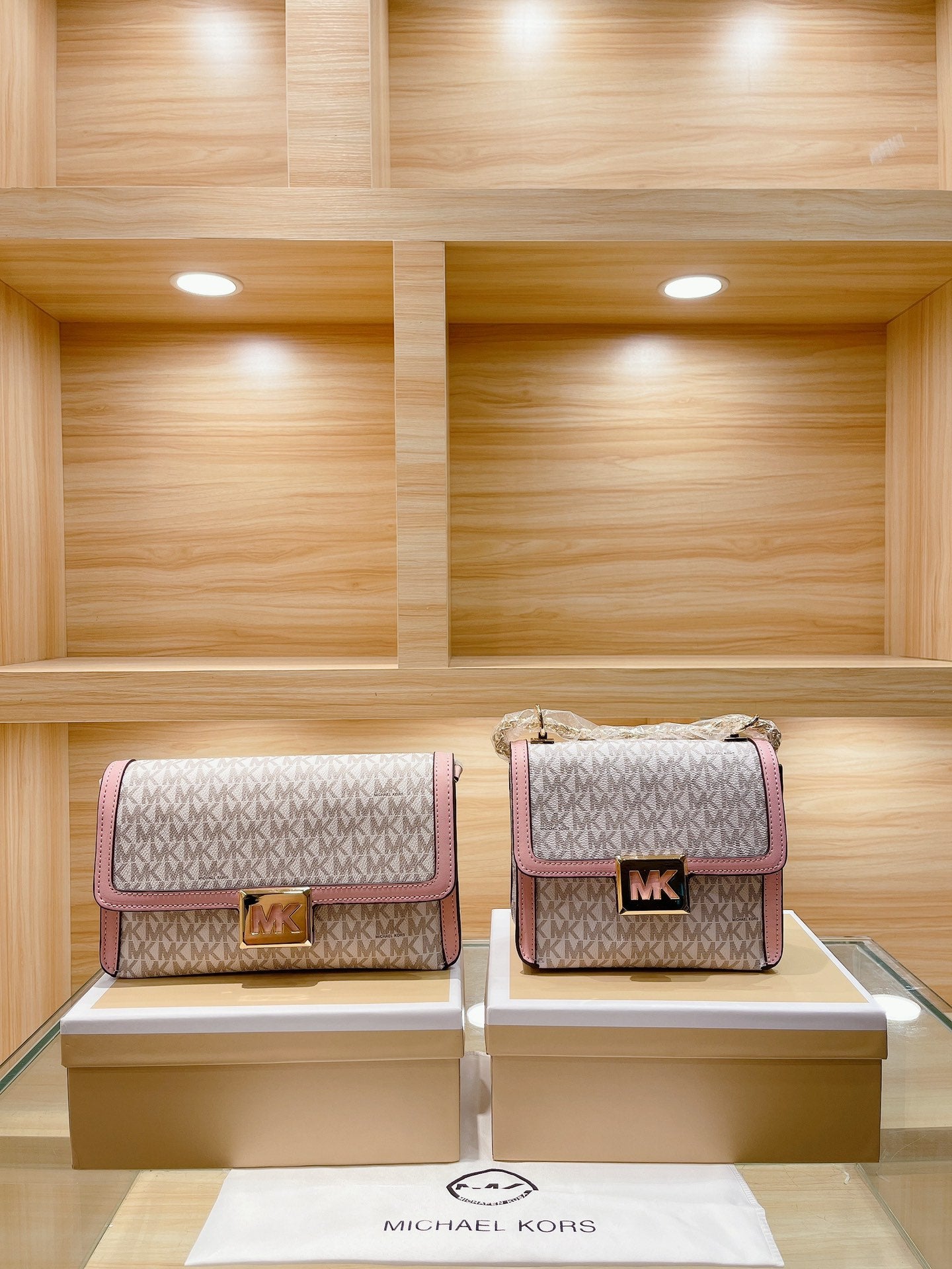 MK-BAG363