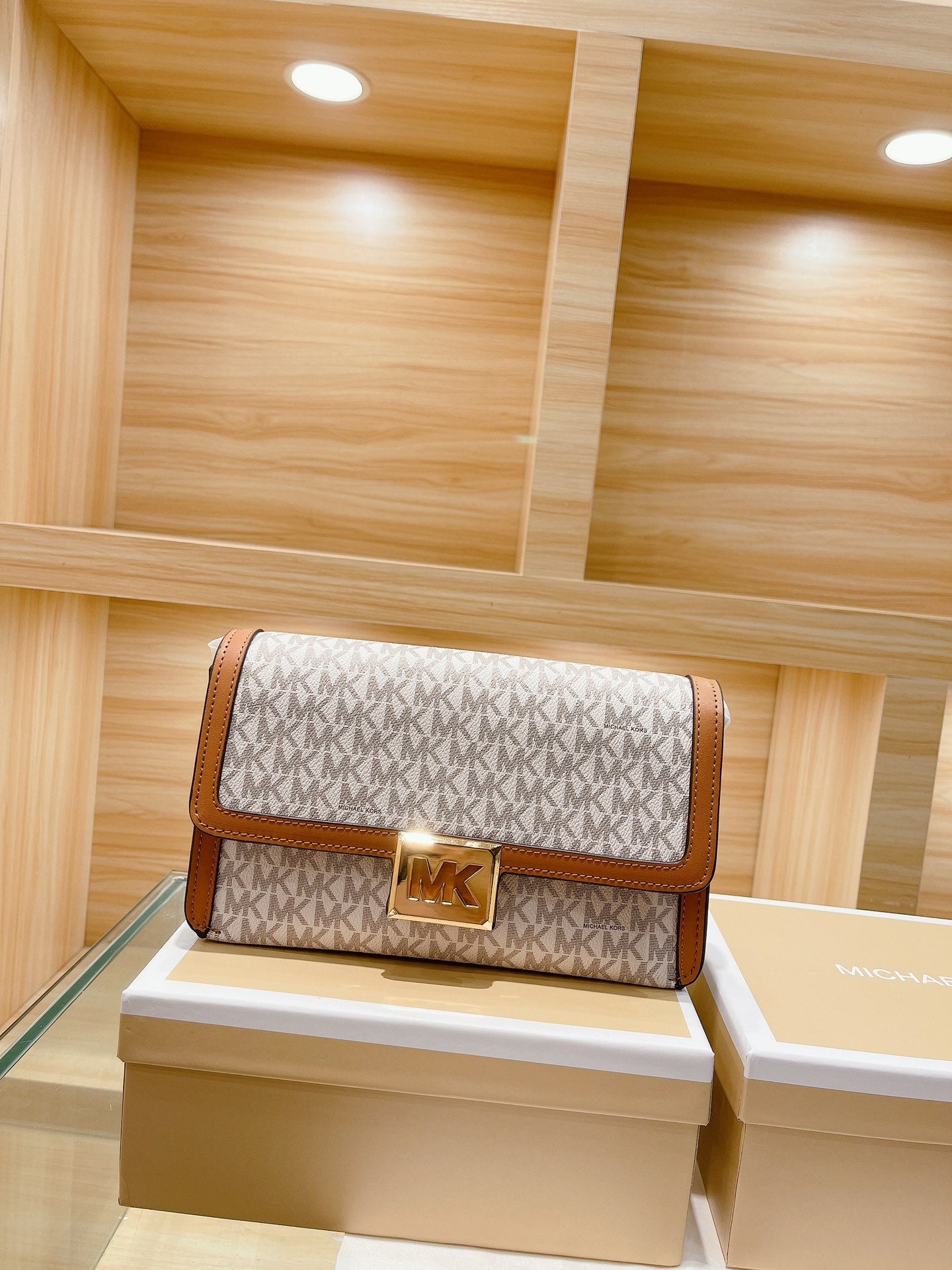 MK-BAG362
