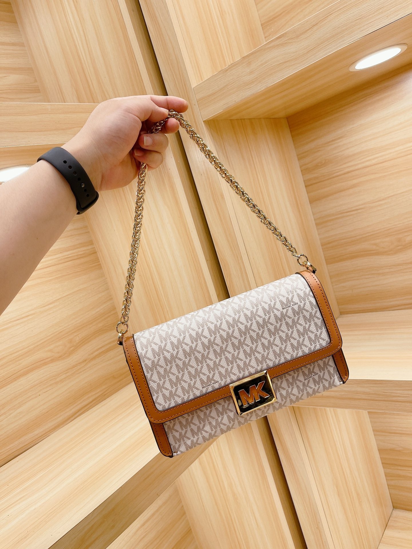 MK-BAG362