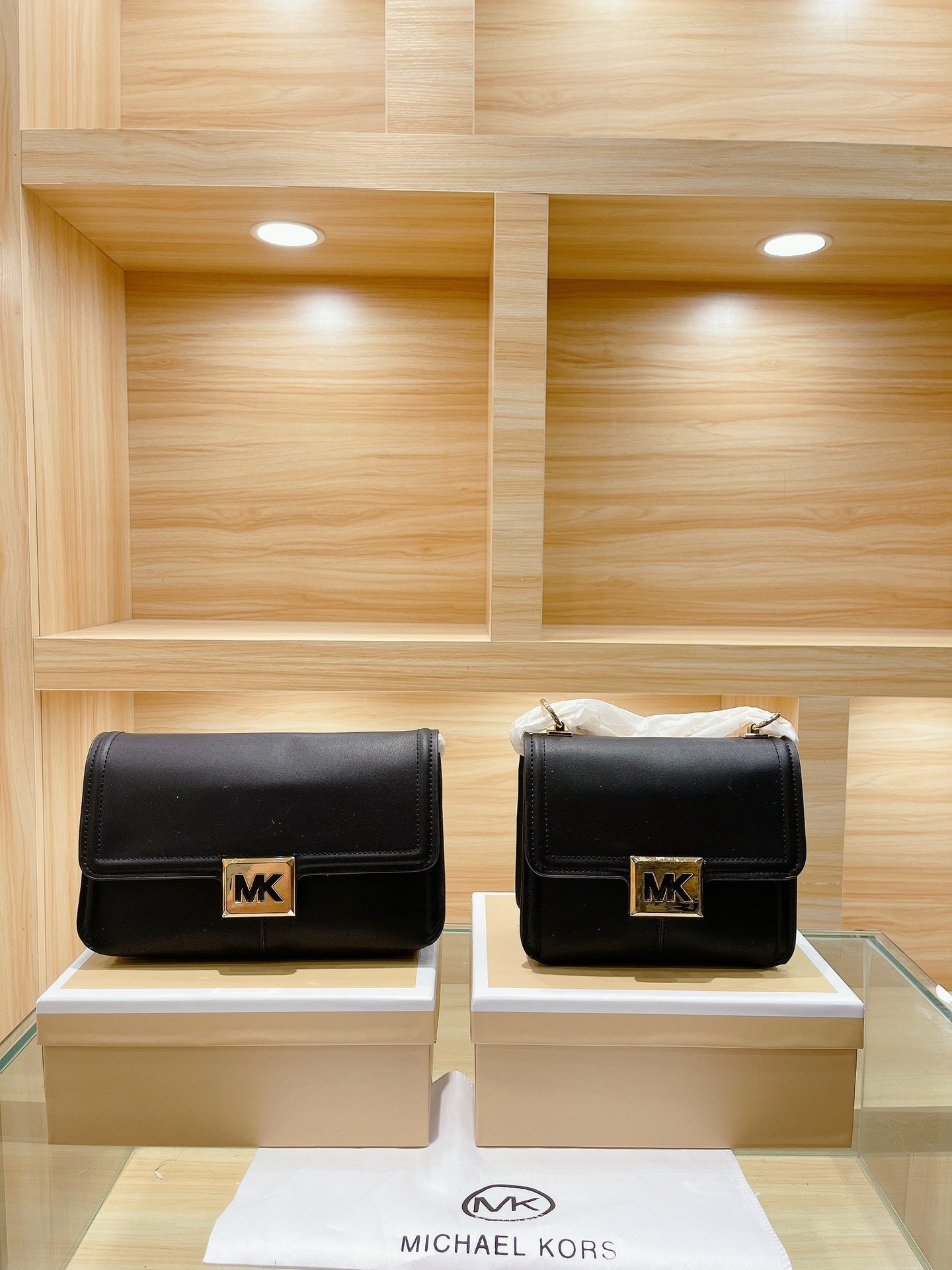 MK-BAG356