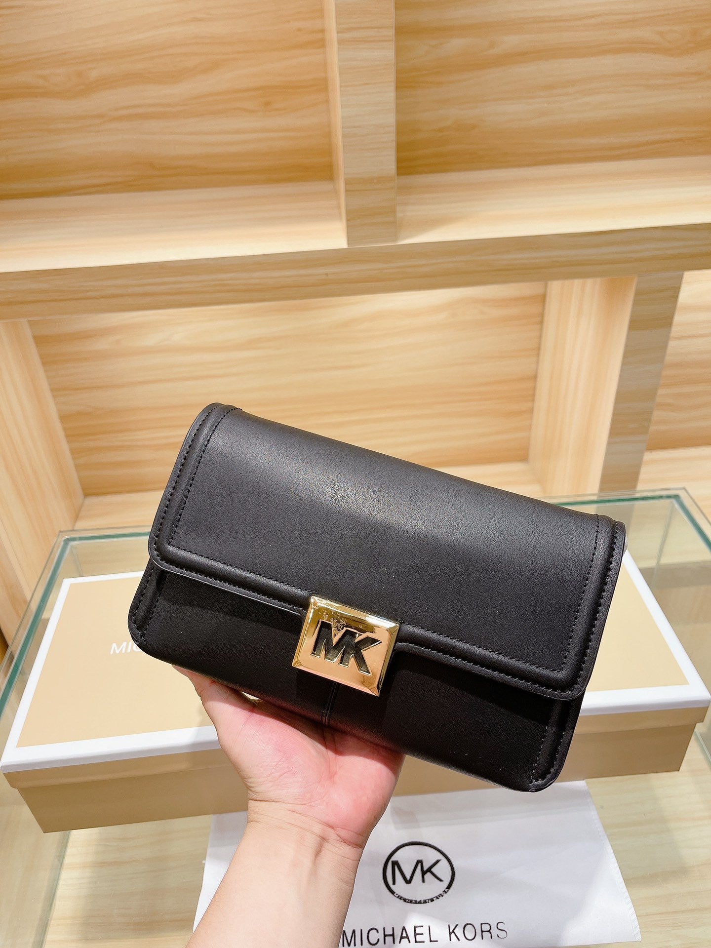 MK-BAG357