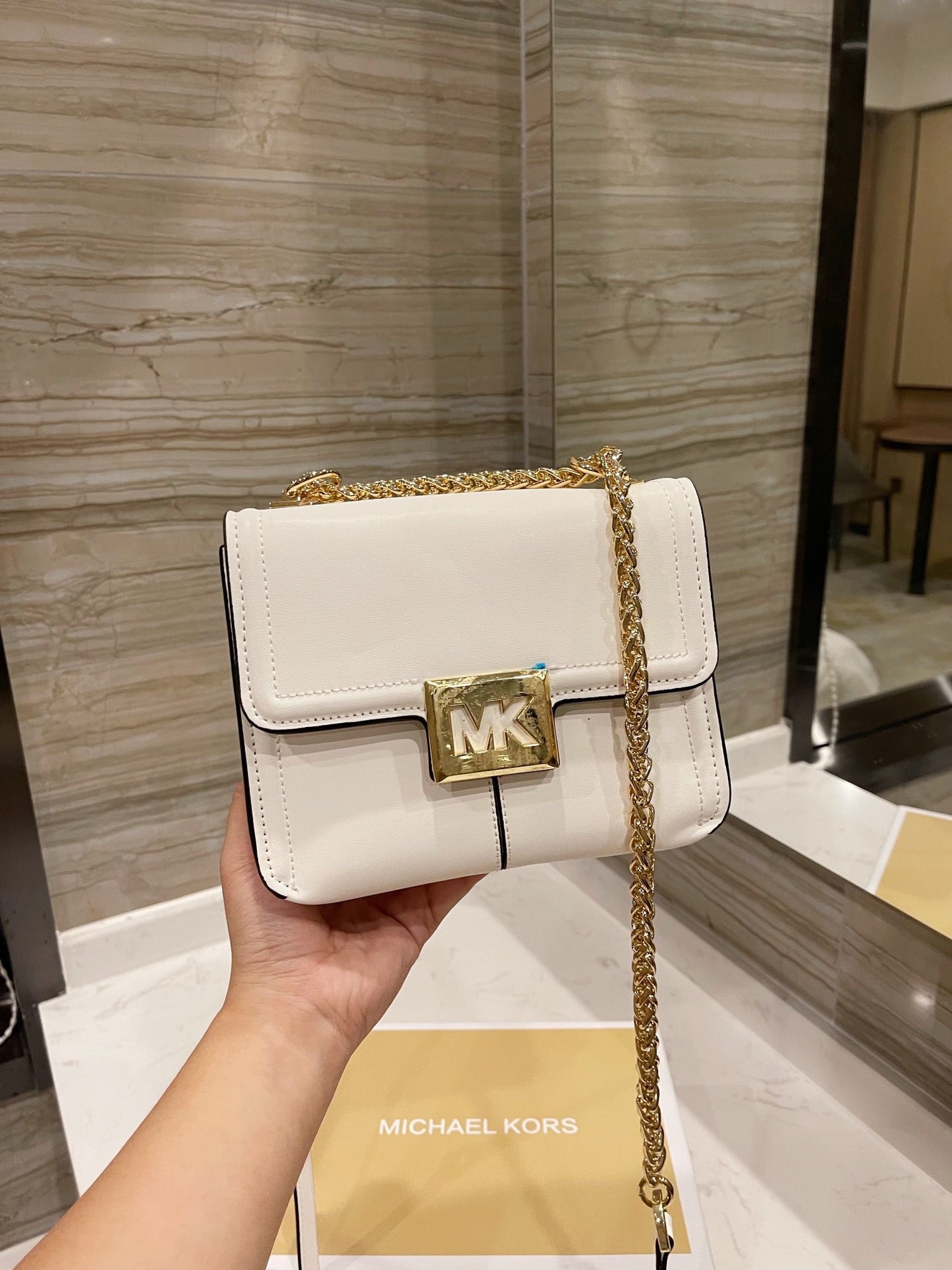 MK-BAG352