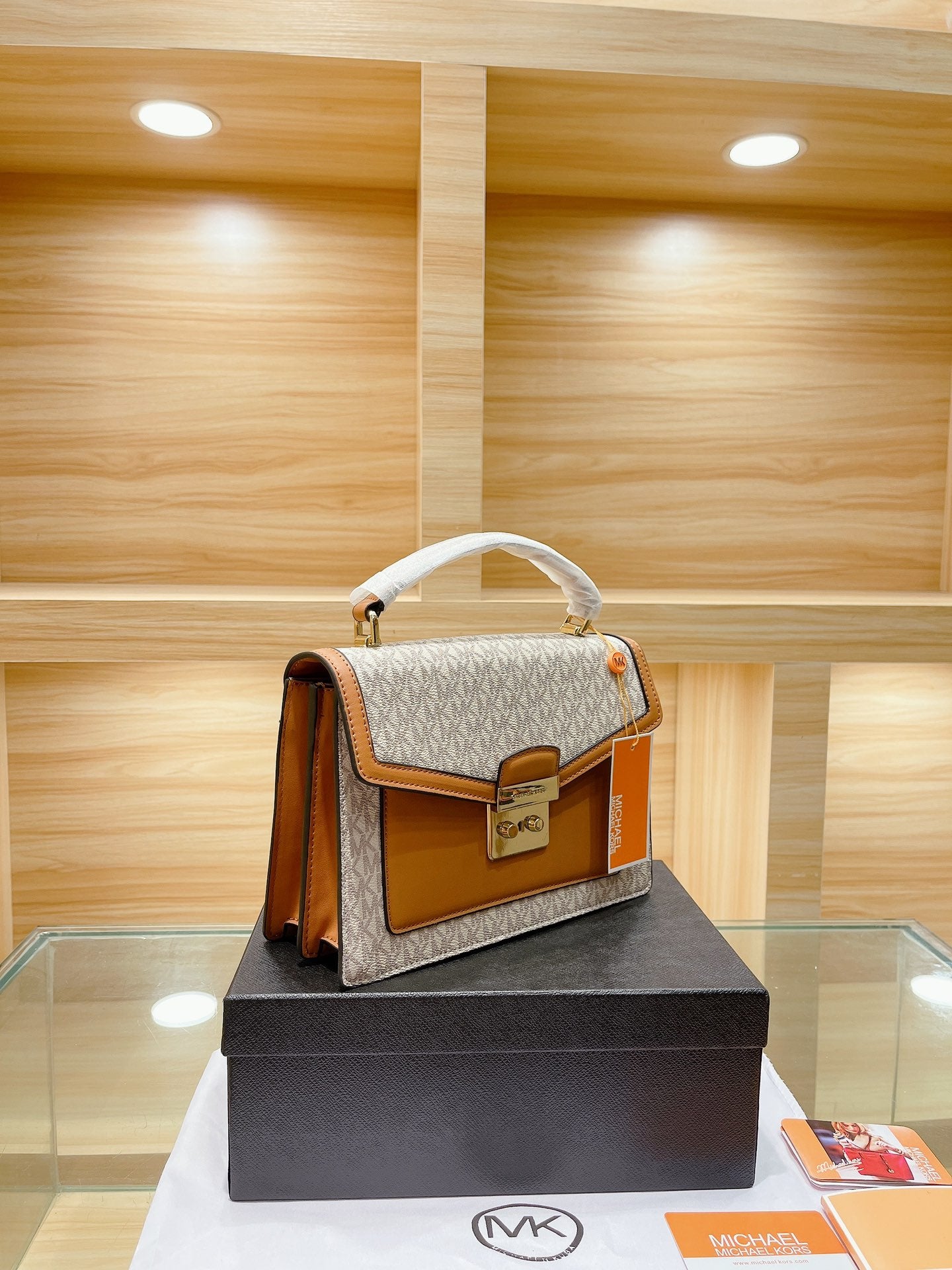 MK-BAG350