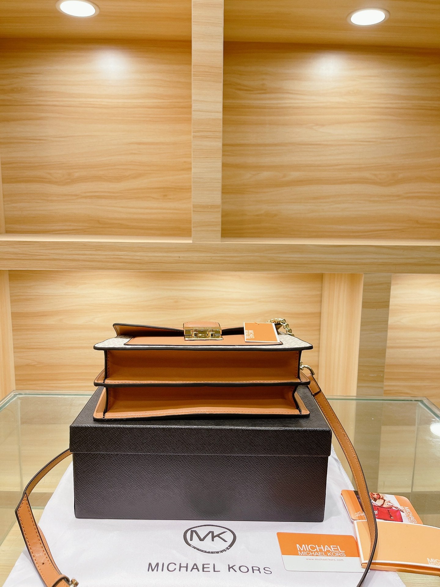 MK-BAG350