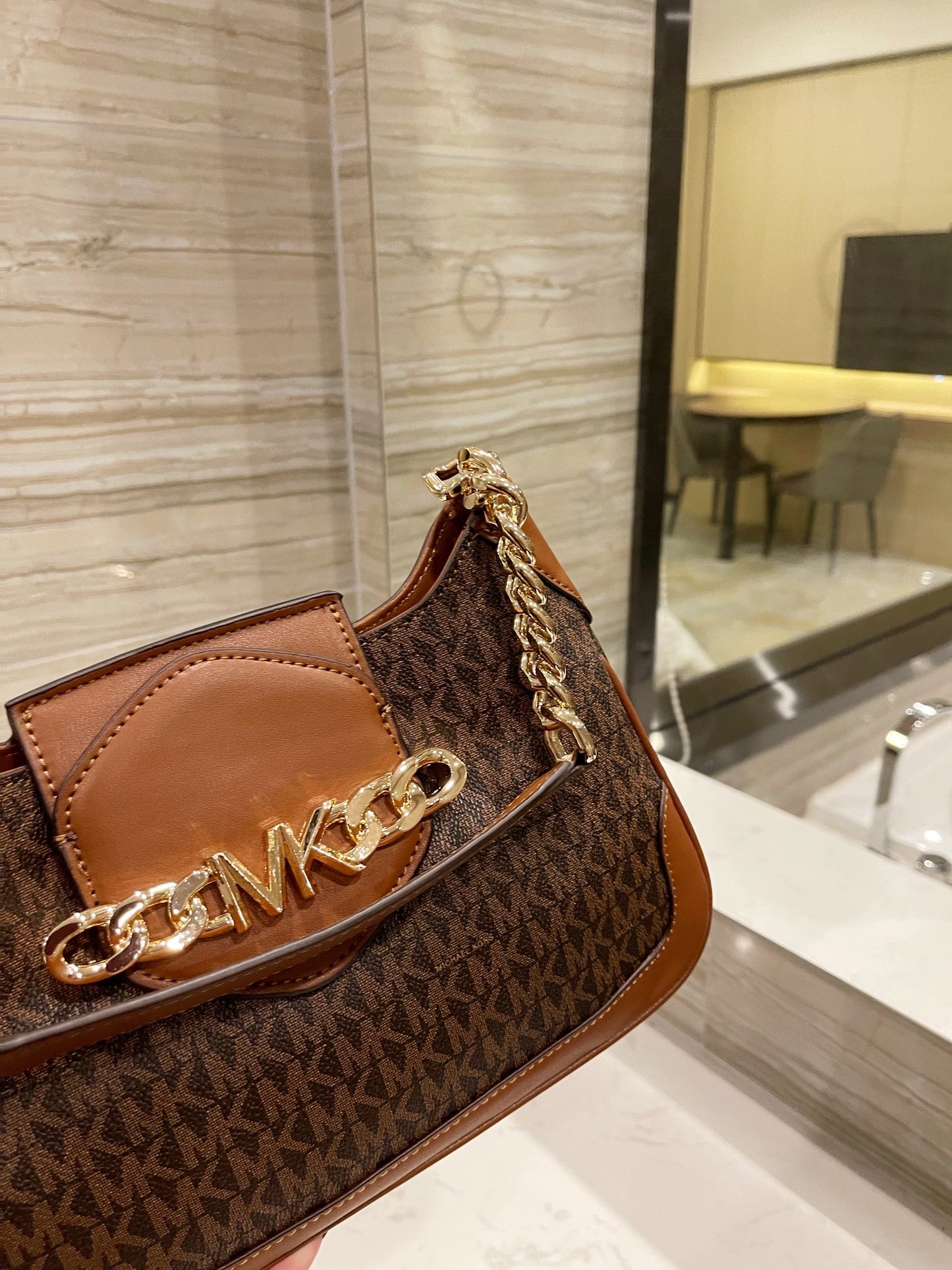 MK-BAG327
