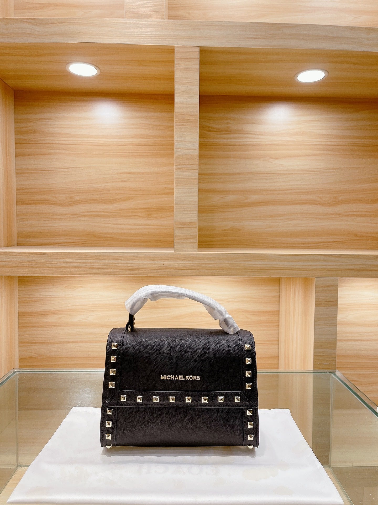 MK-BAG320