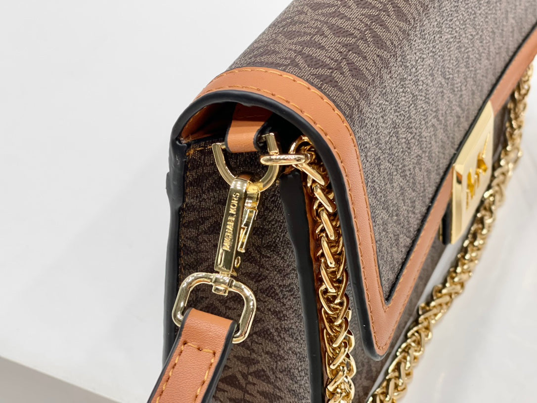 MK-BAG302