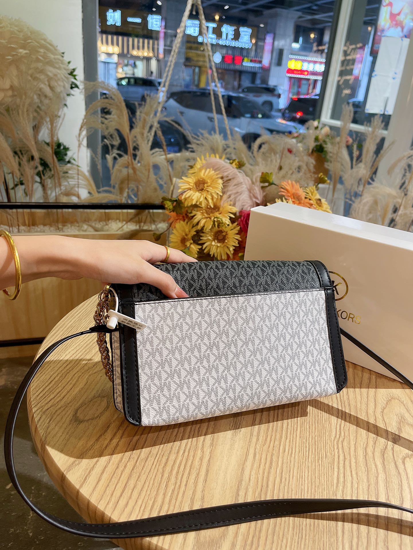MK-BAG272