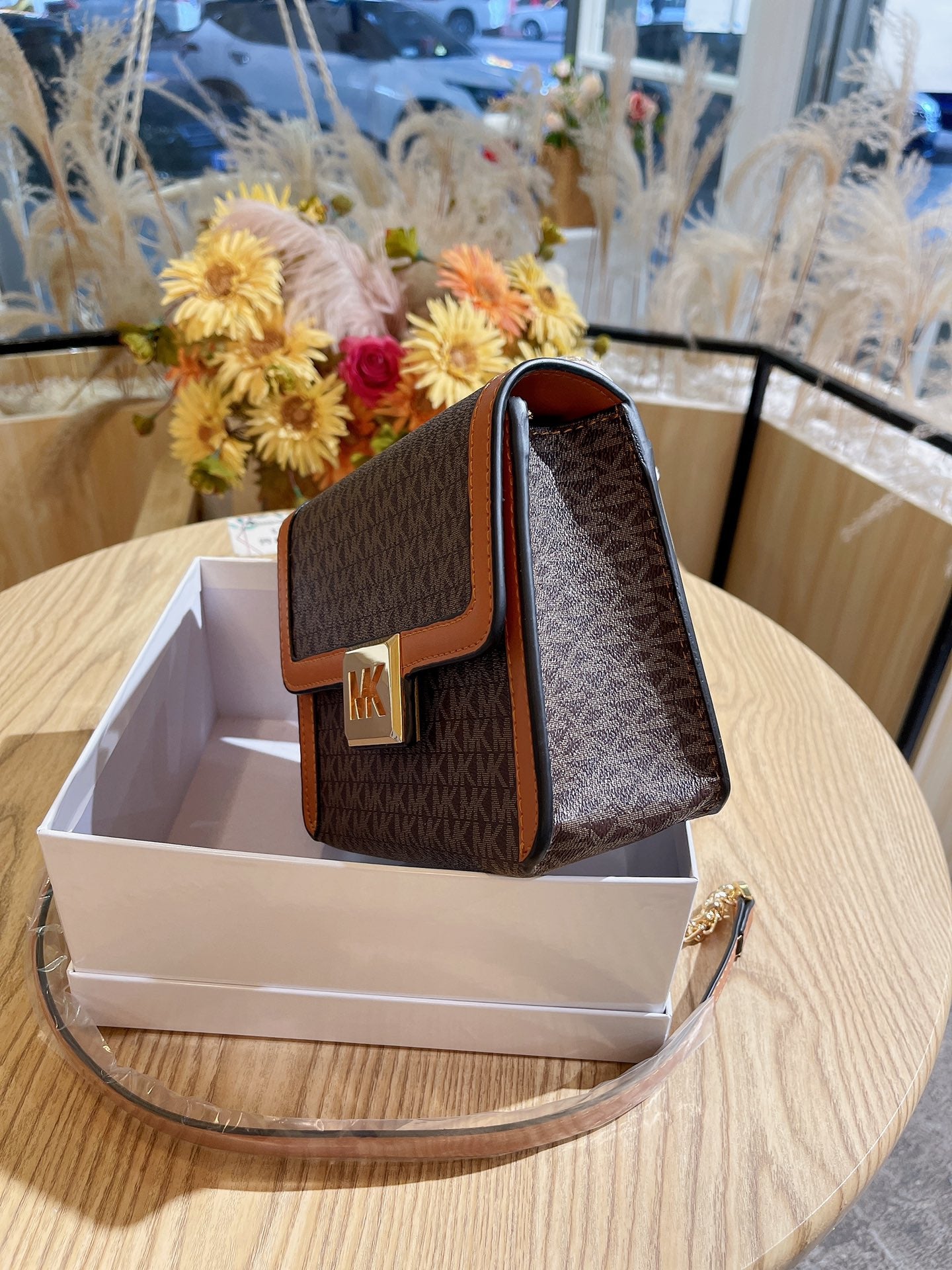MK-BAG273