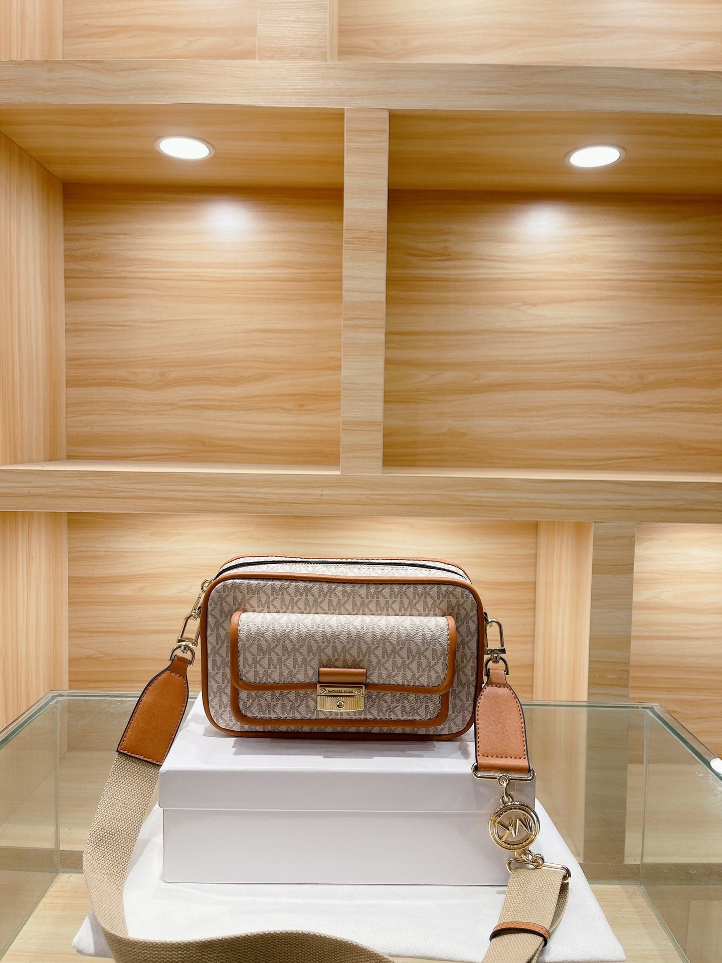 MK-BAG254