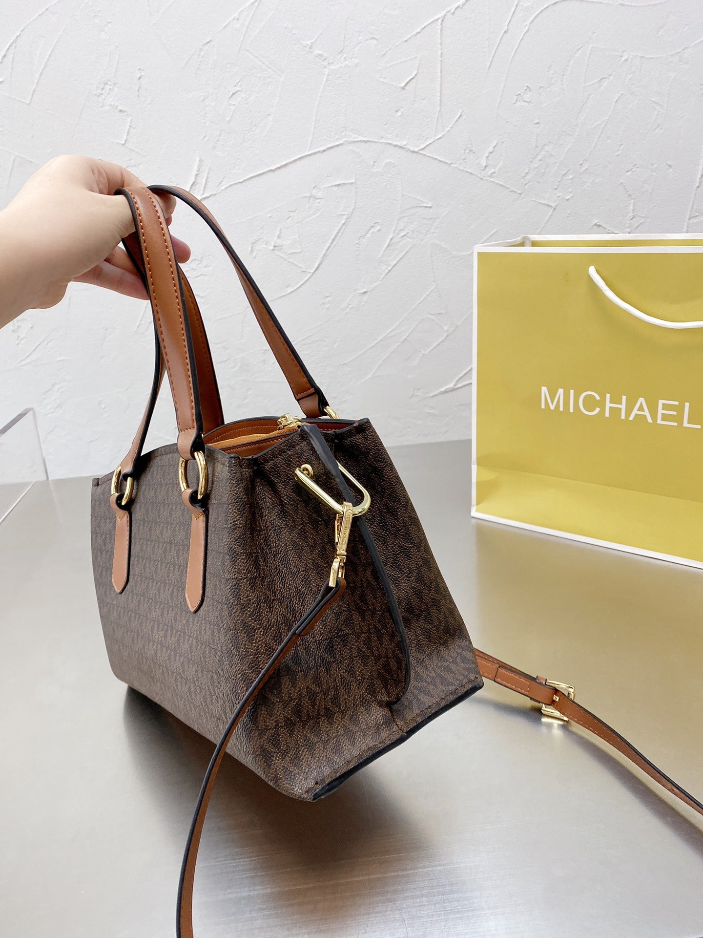 MK-BAG245