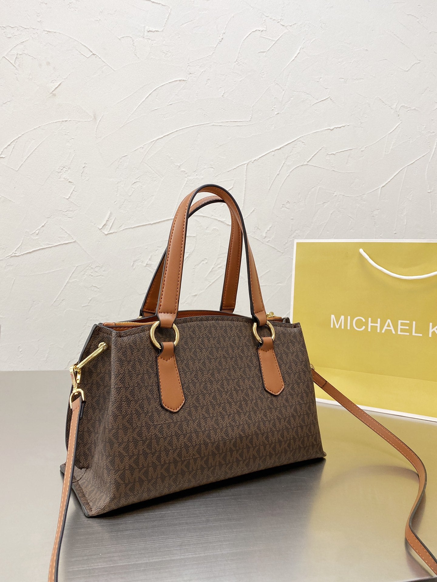 MK-BAG245