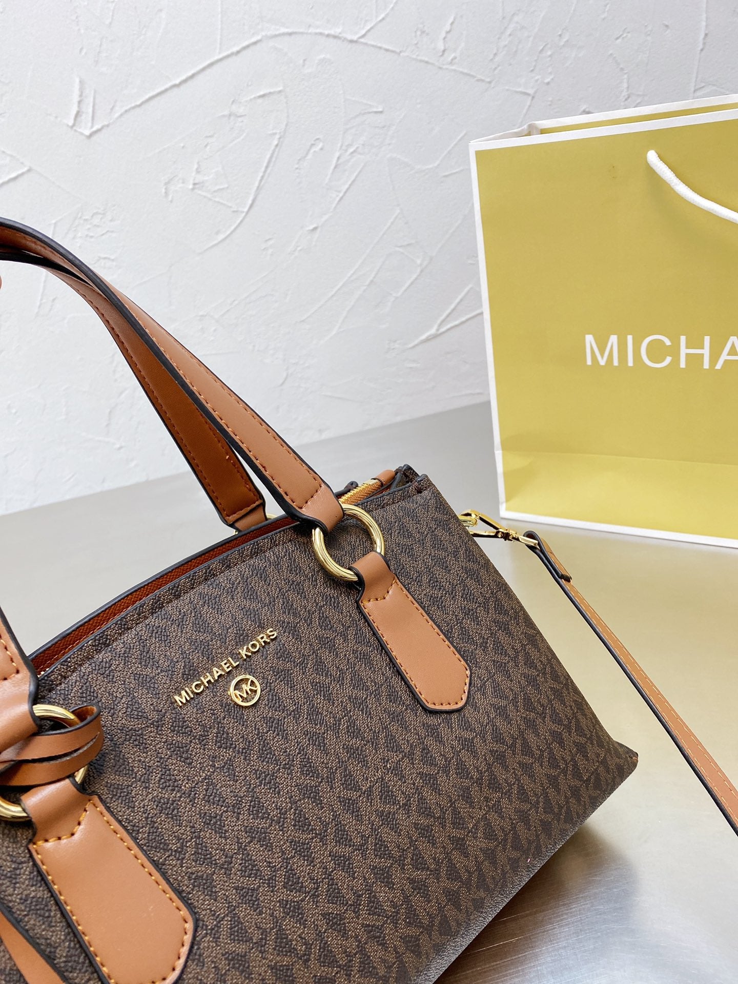 MK-BAG245