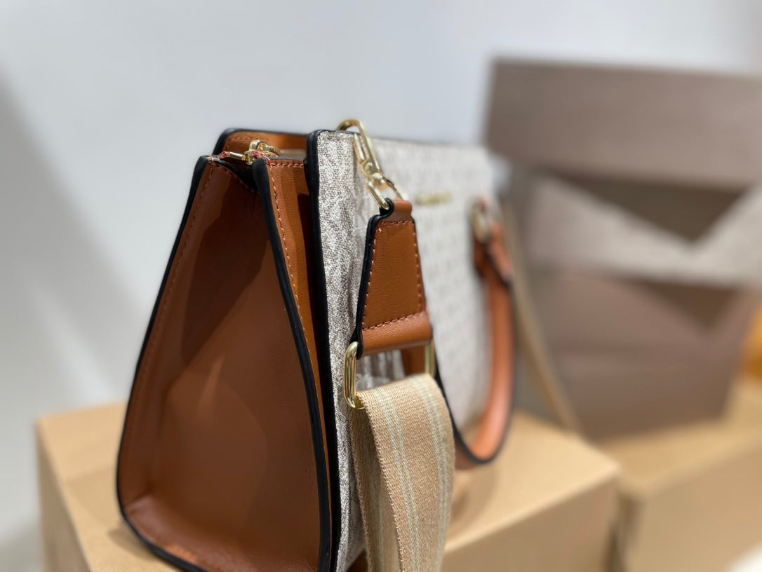 MK-BAG244