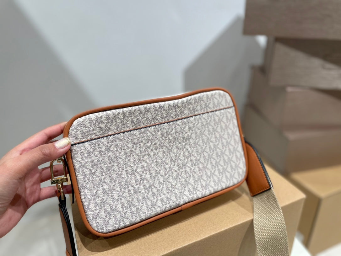 MK-BAG240