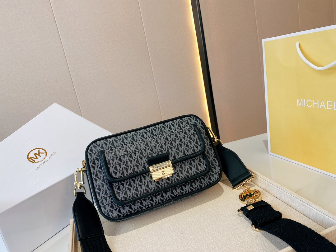 MK-BAG239