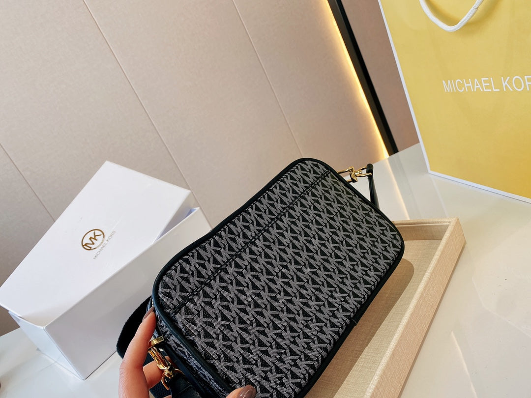 MK-BAG238
