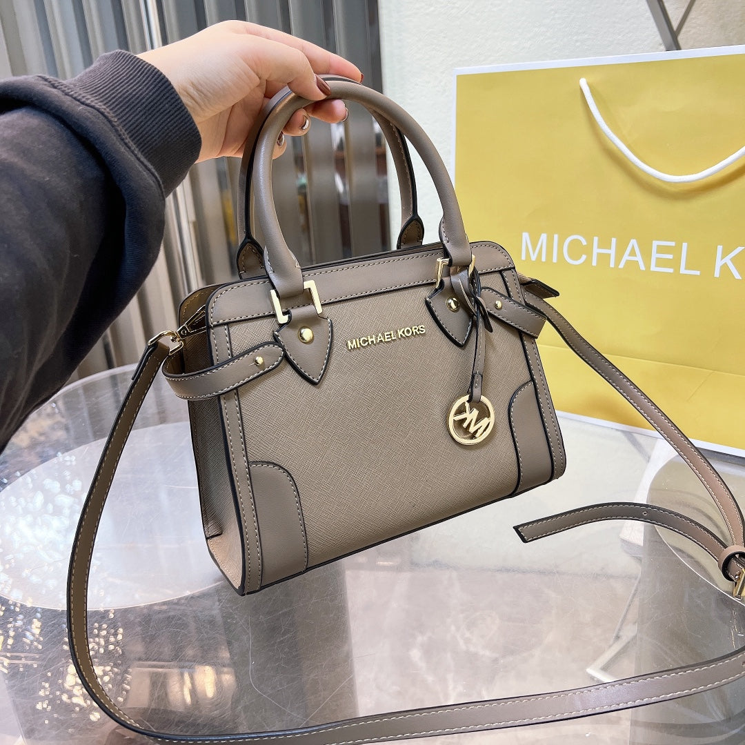 MK-BAG218