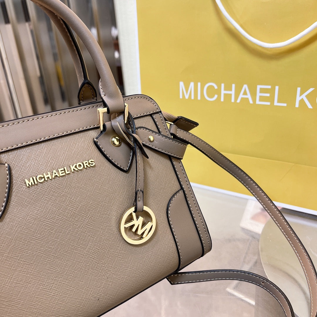 MK-BAG218