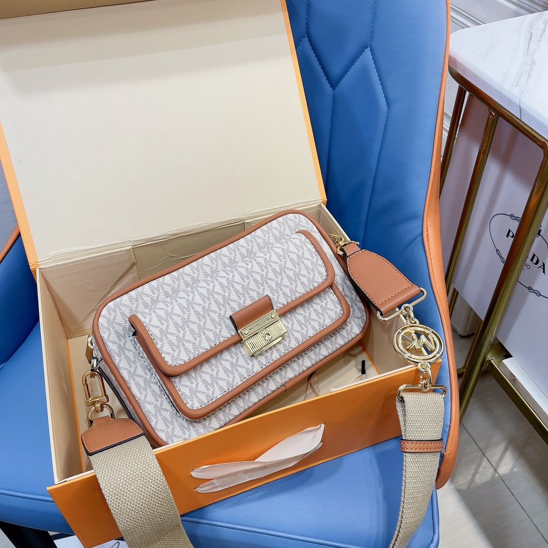 MK-BAG203