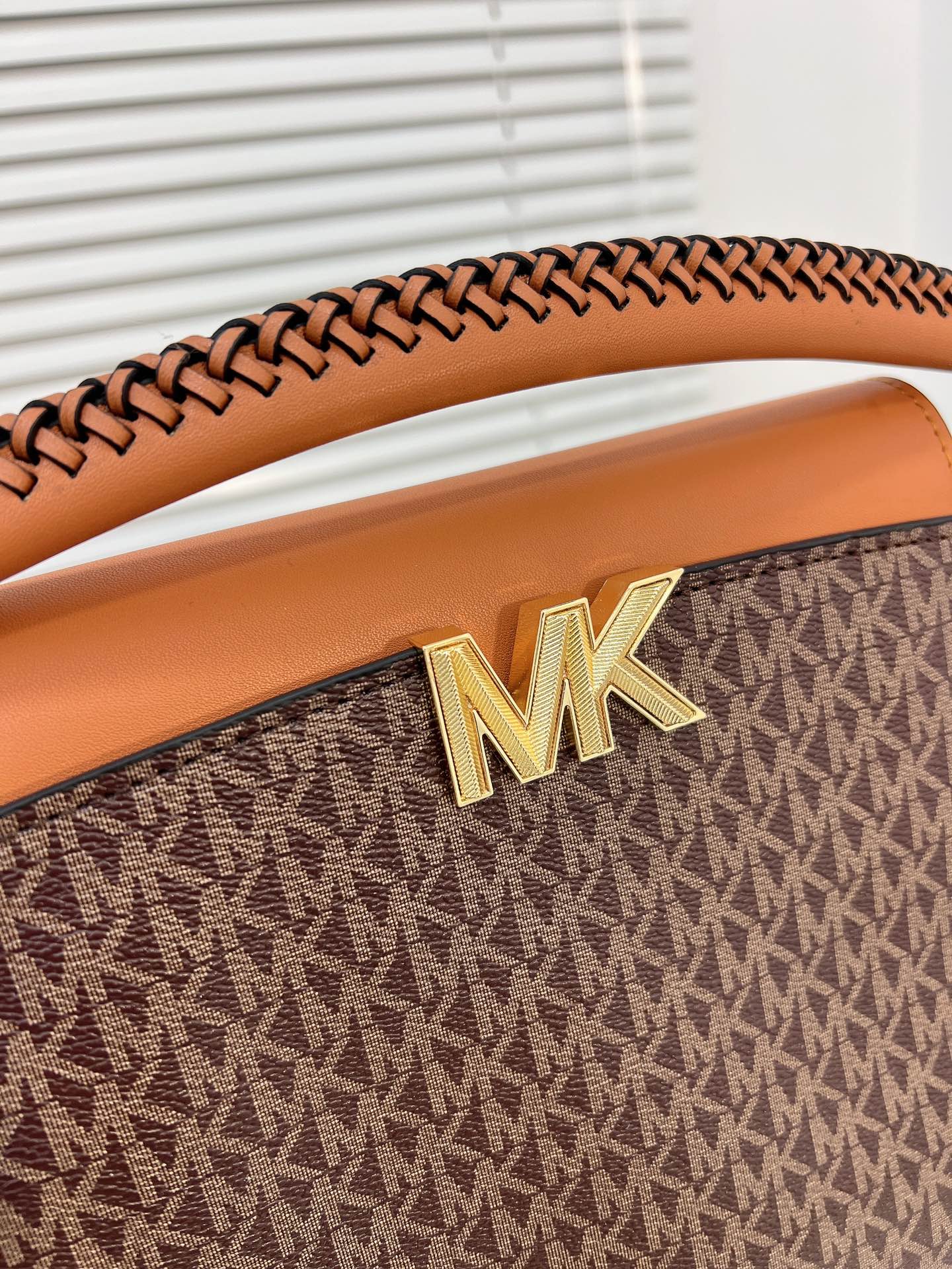 MK-BAG165