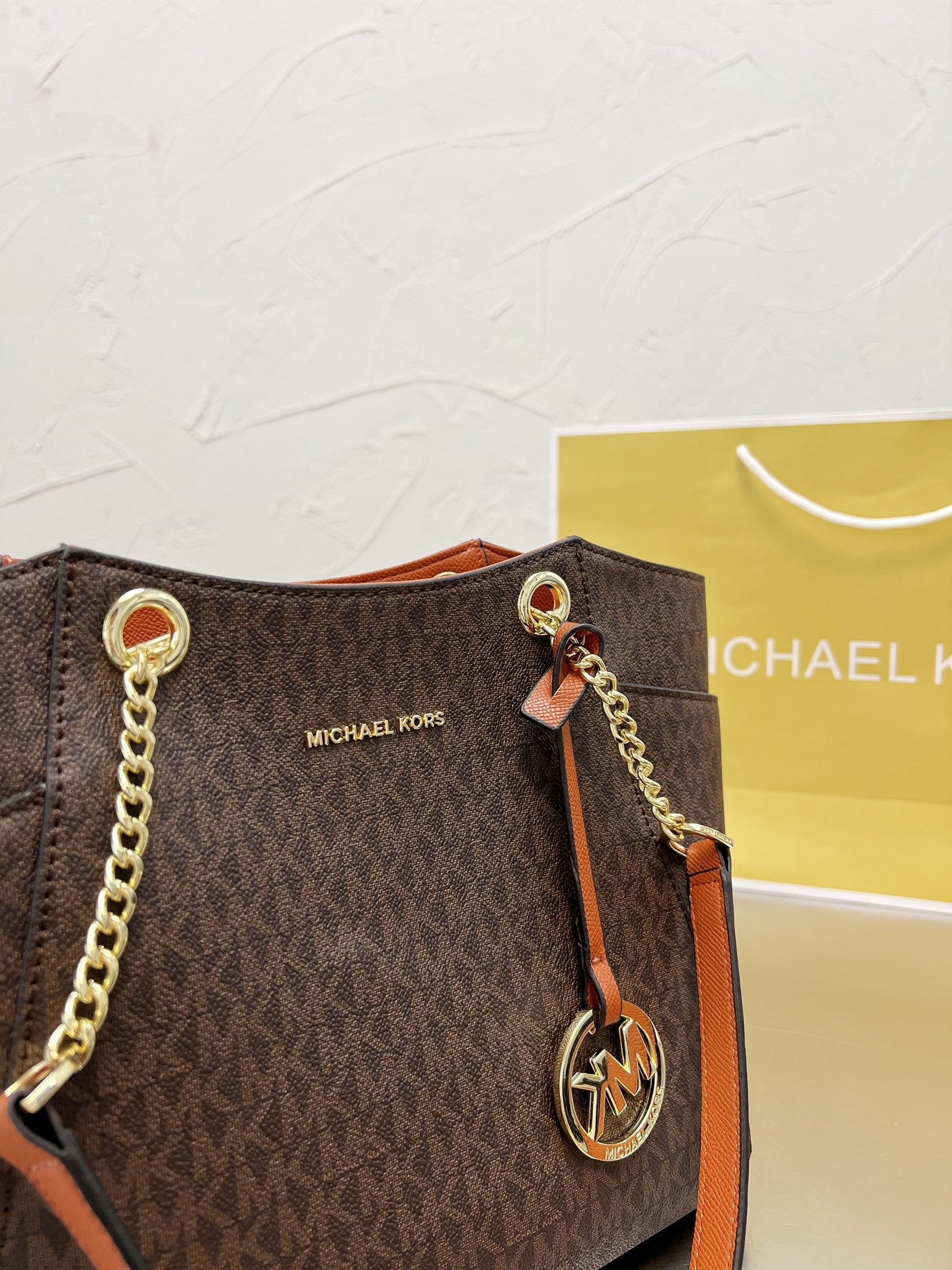 MK-BAG142