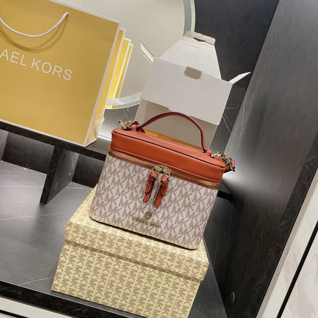 MK-BAG122