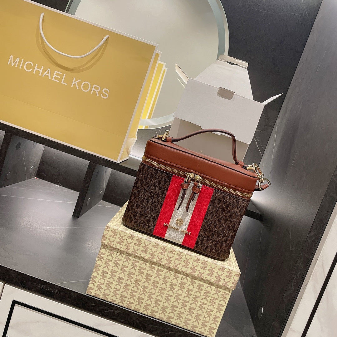 MK-BAG122