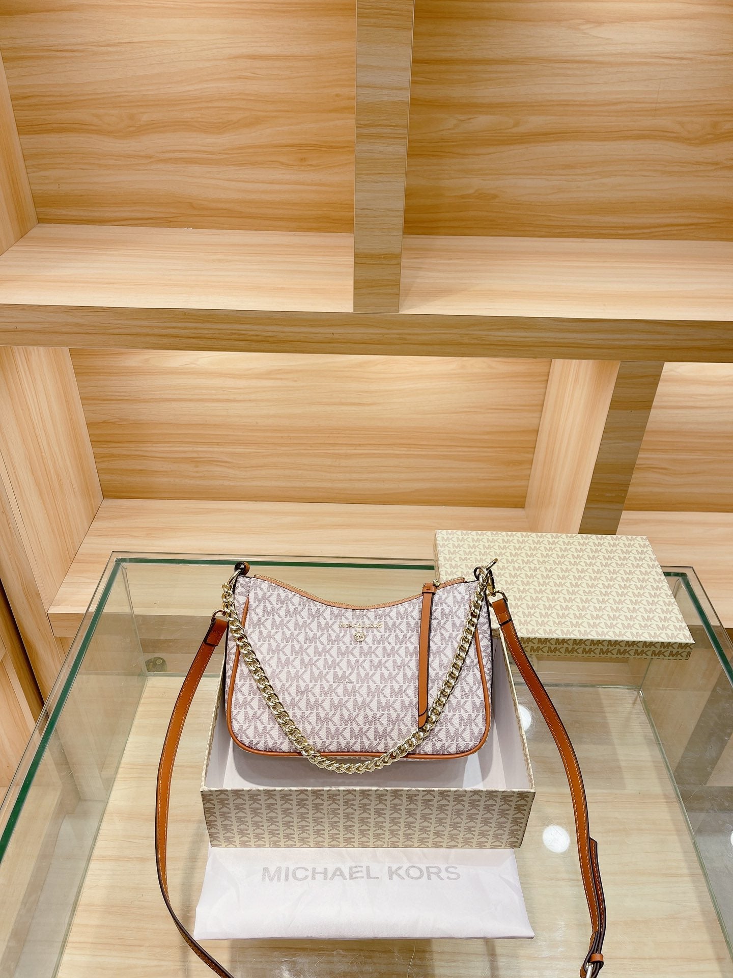 MK-BAG113
