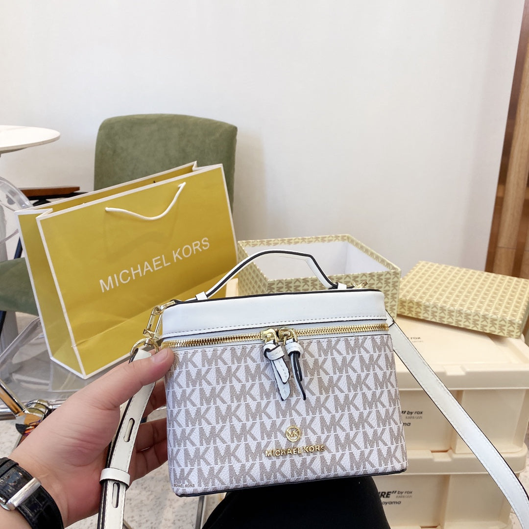 MK-BAG105