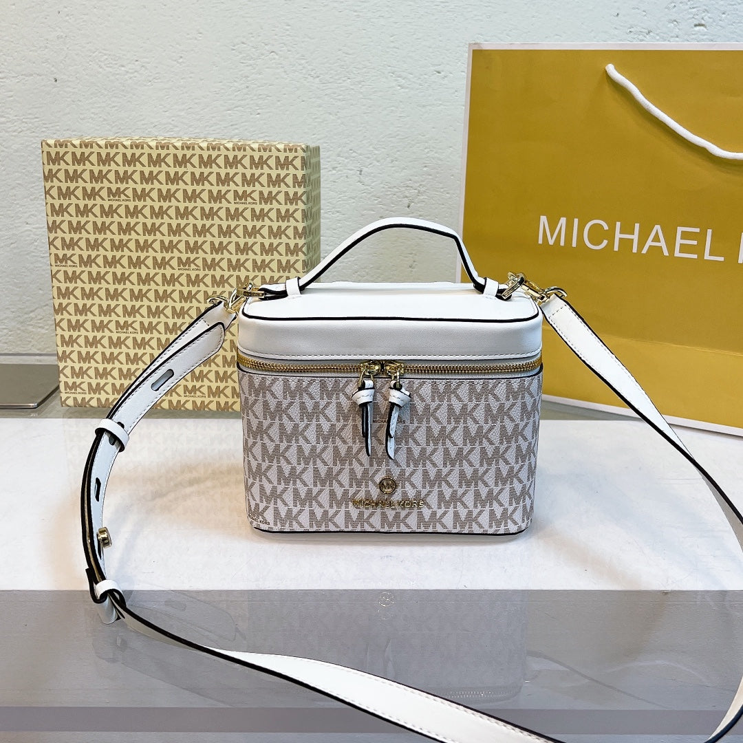MK-BAG098