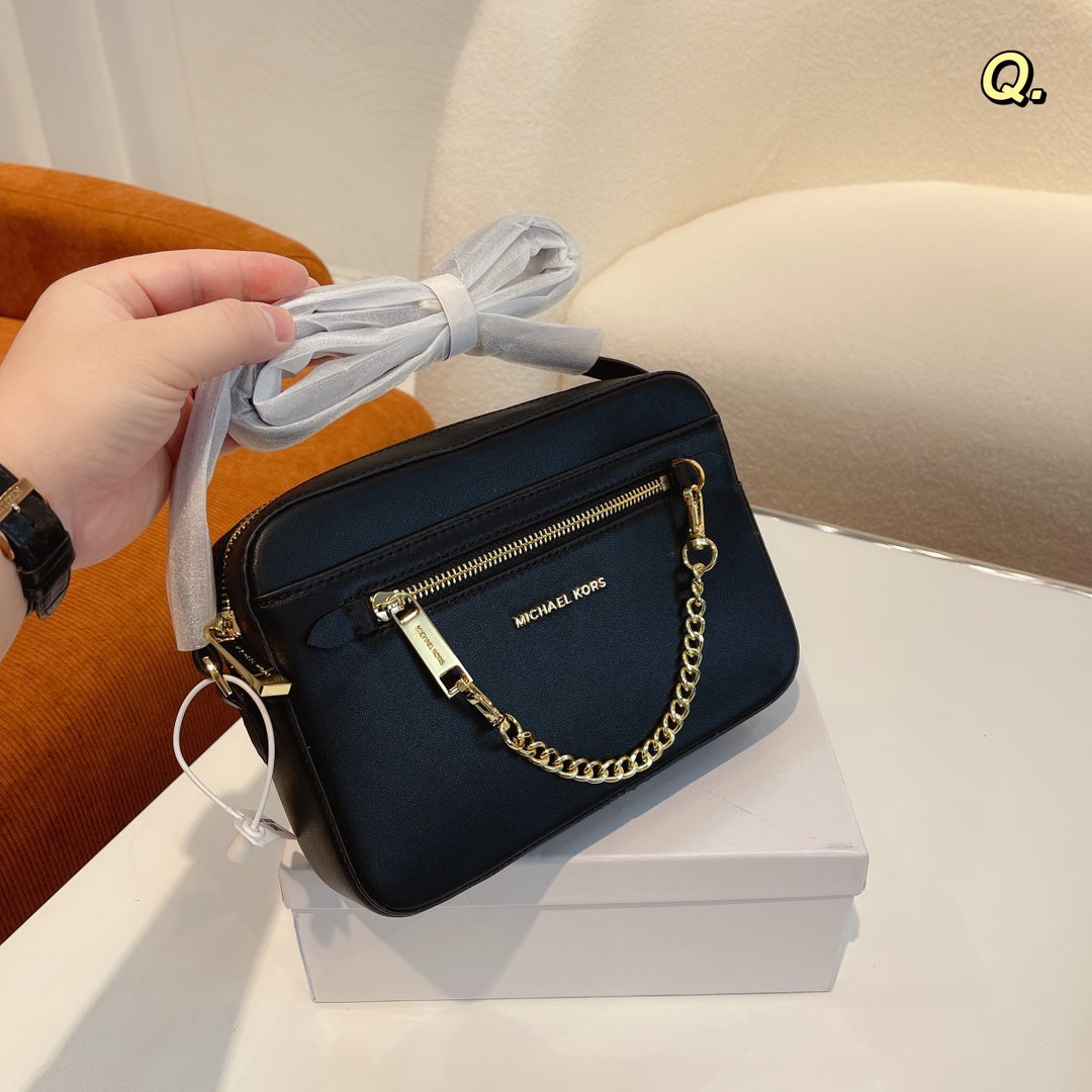 MK-BAG090