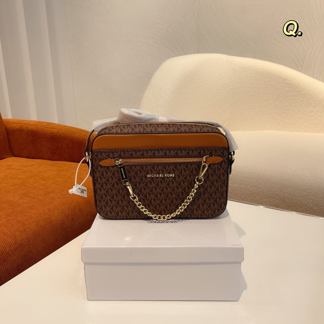 MK-BAG090