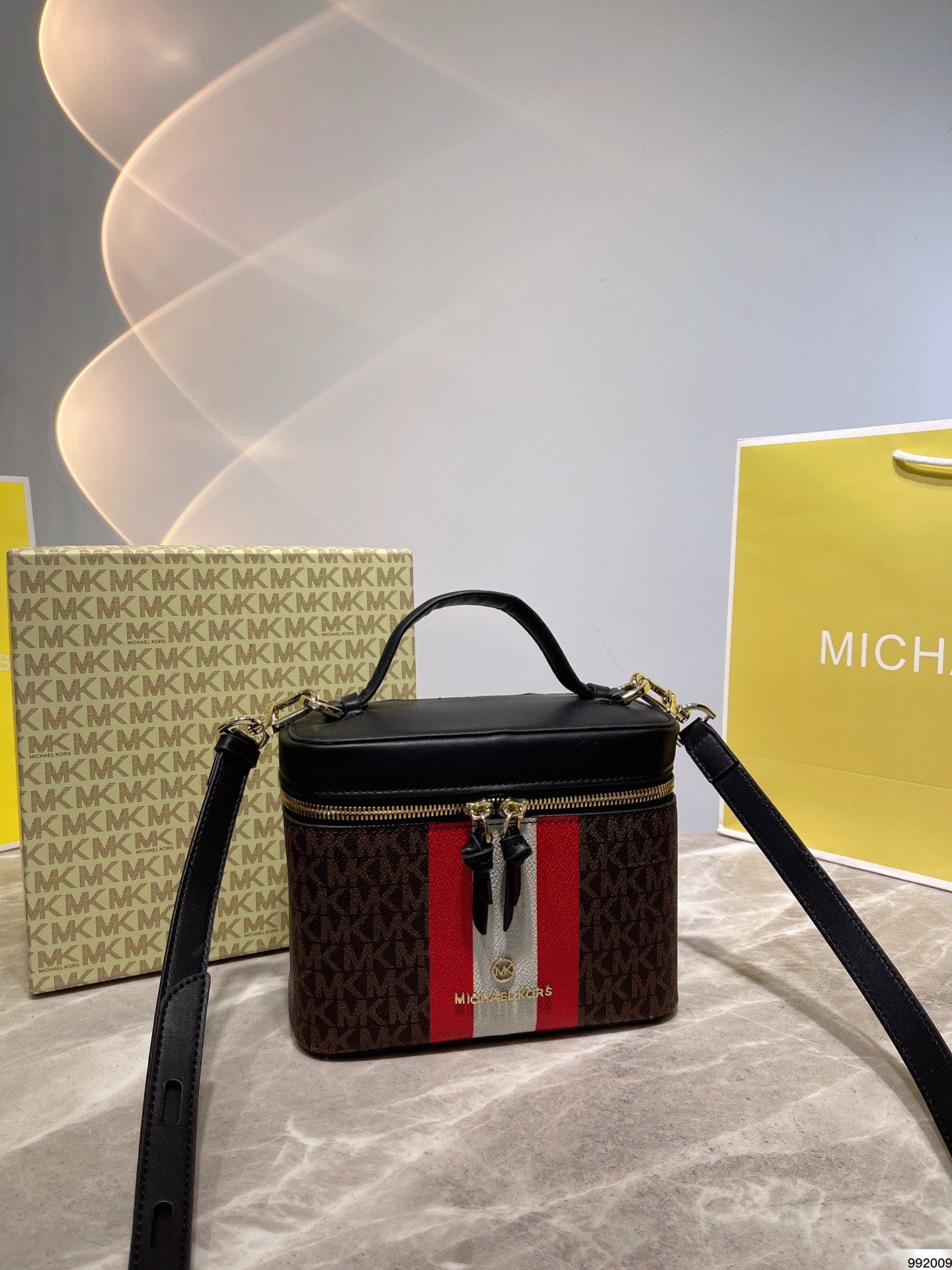 MK-BAG097
