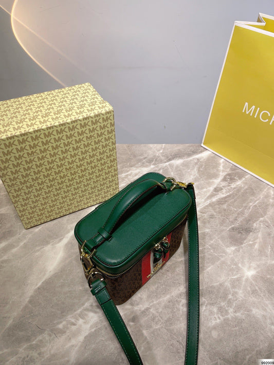 MK-BAG096