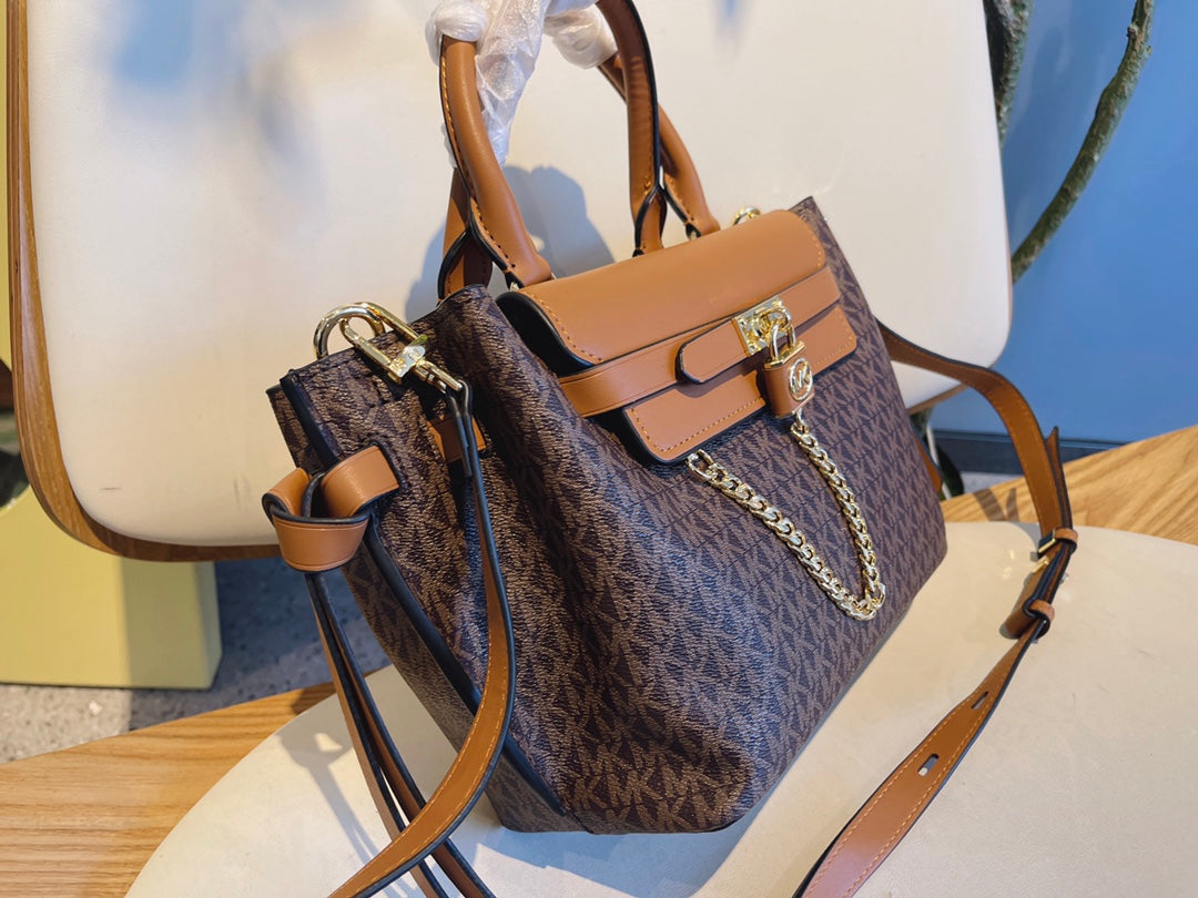 MK-BAG093