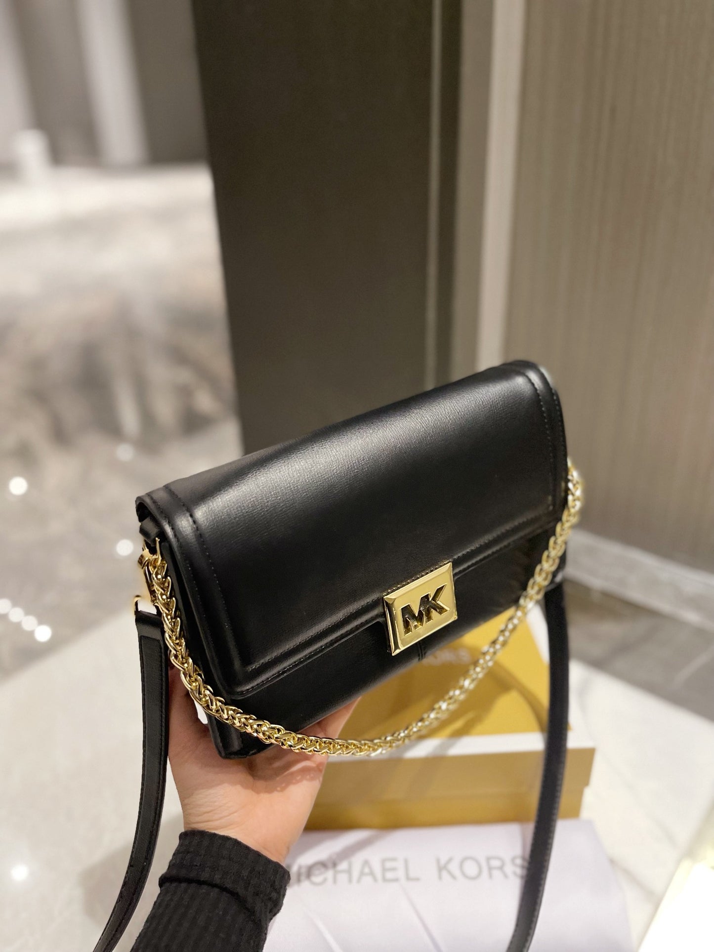 MK-BAG075