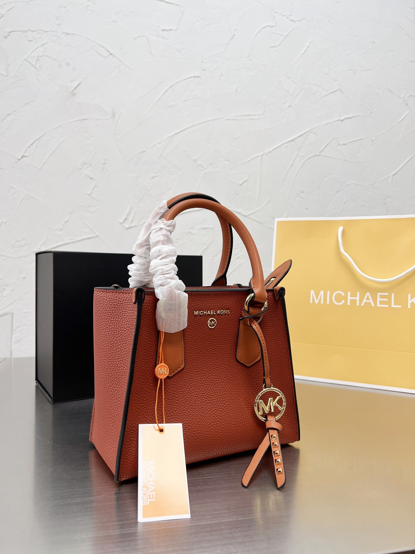 MK-BAG072