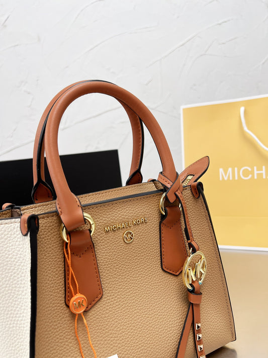 MK-BAG071