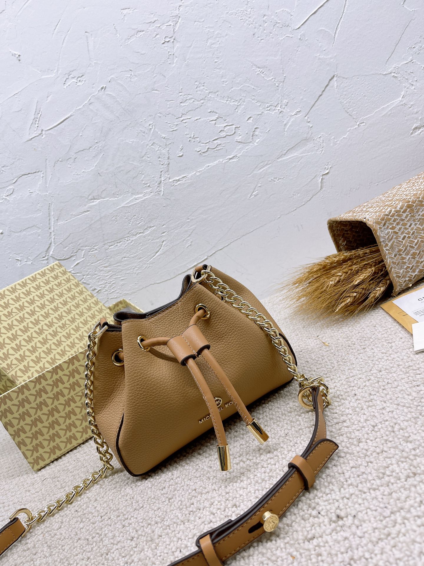MK-BAG061