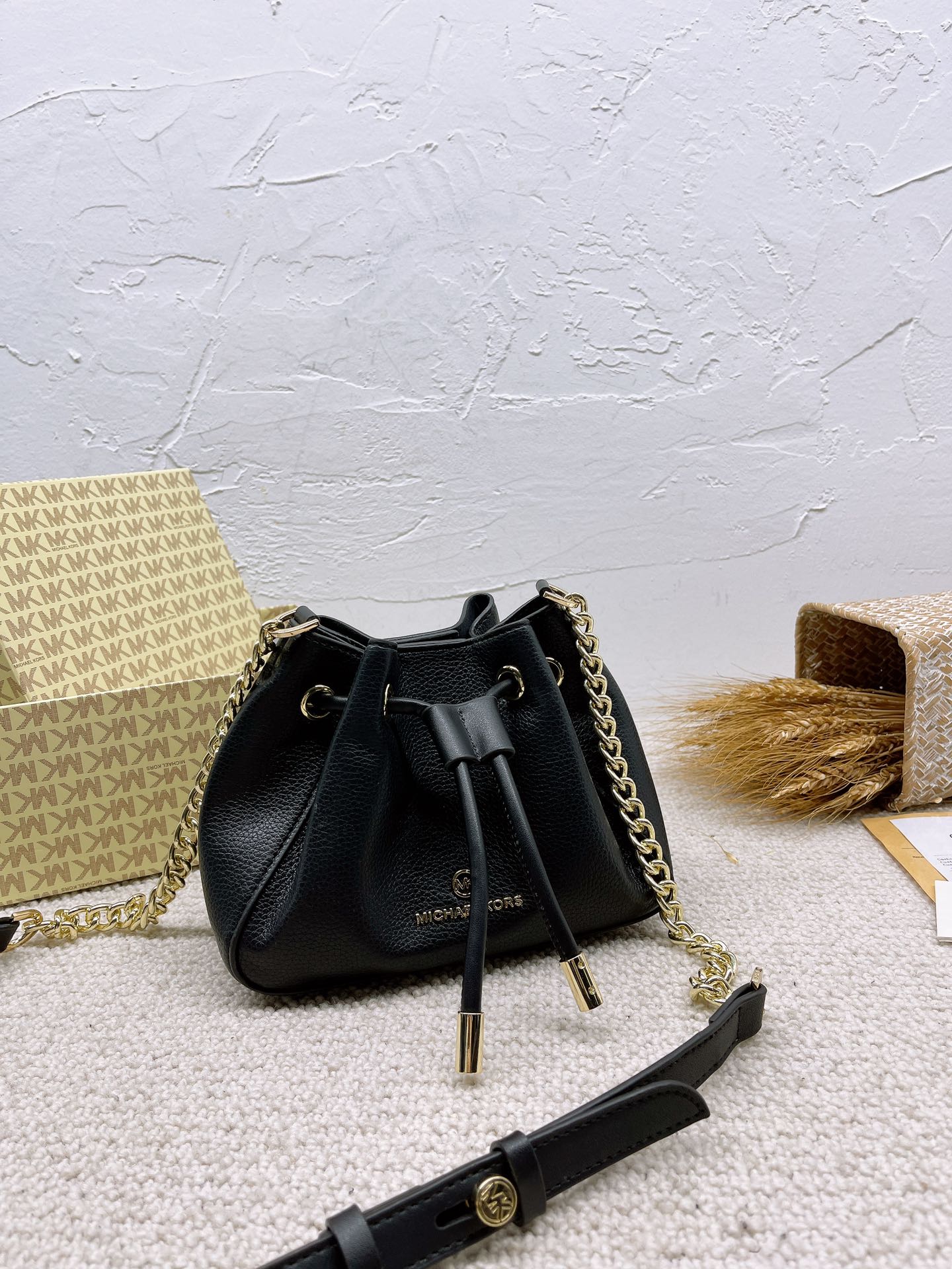 MK-BAG061
