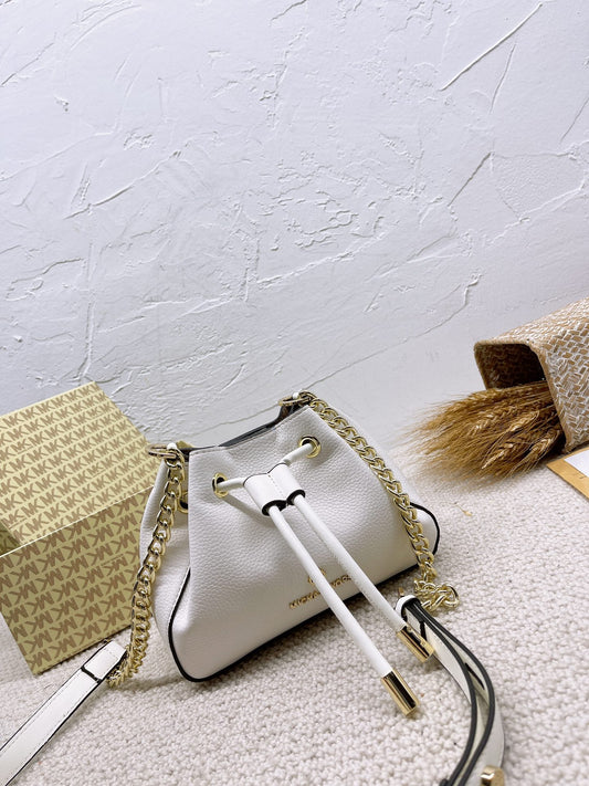 MK-BAG061