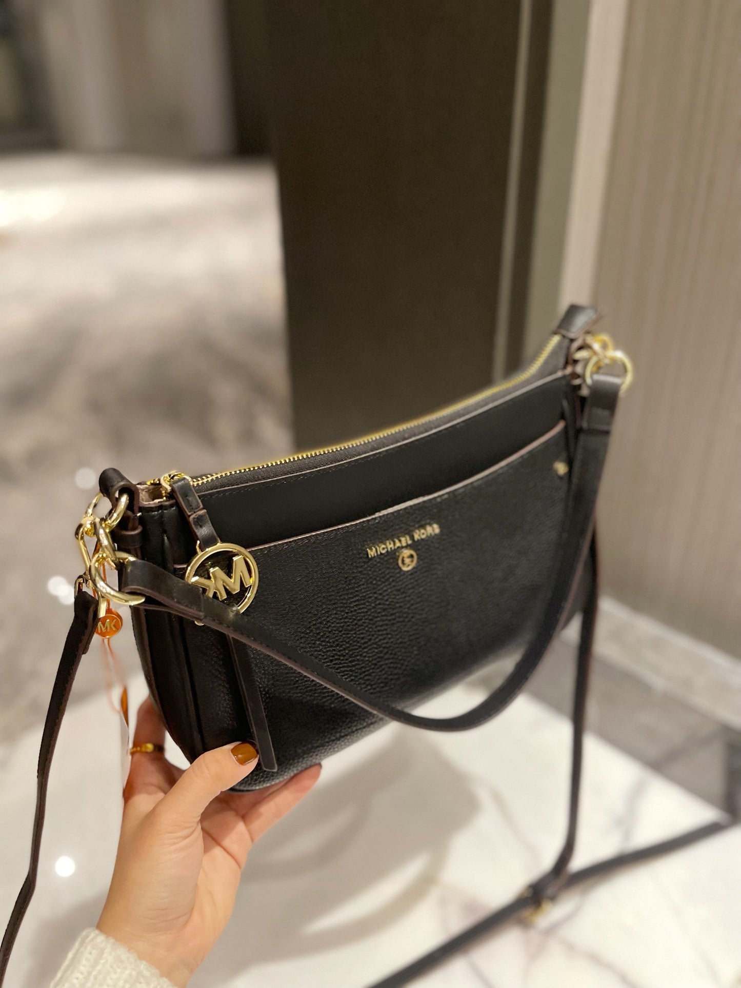 MK-BAG050