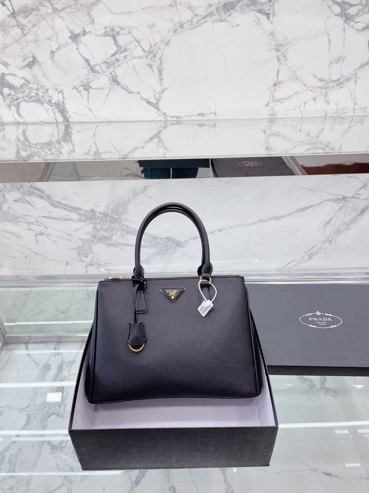 MK-BAG037
